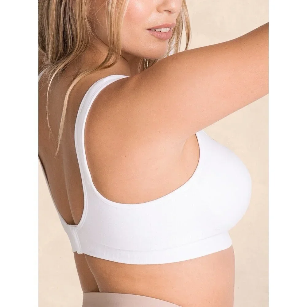 Truekind Womens Daily Comfort Wireless Shaper Bra Sz Medium White 10022
